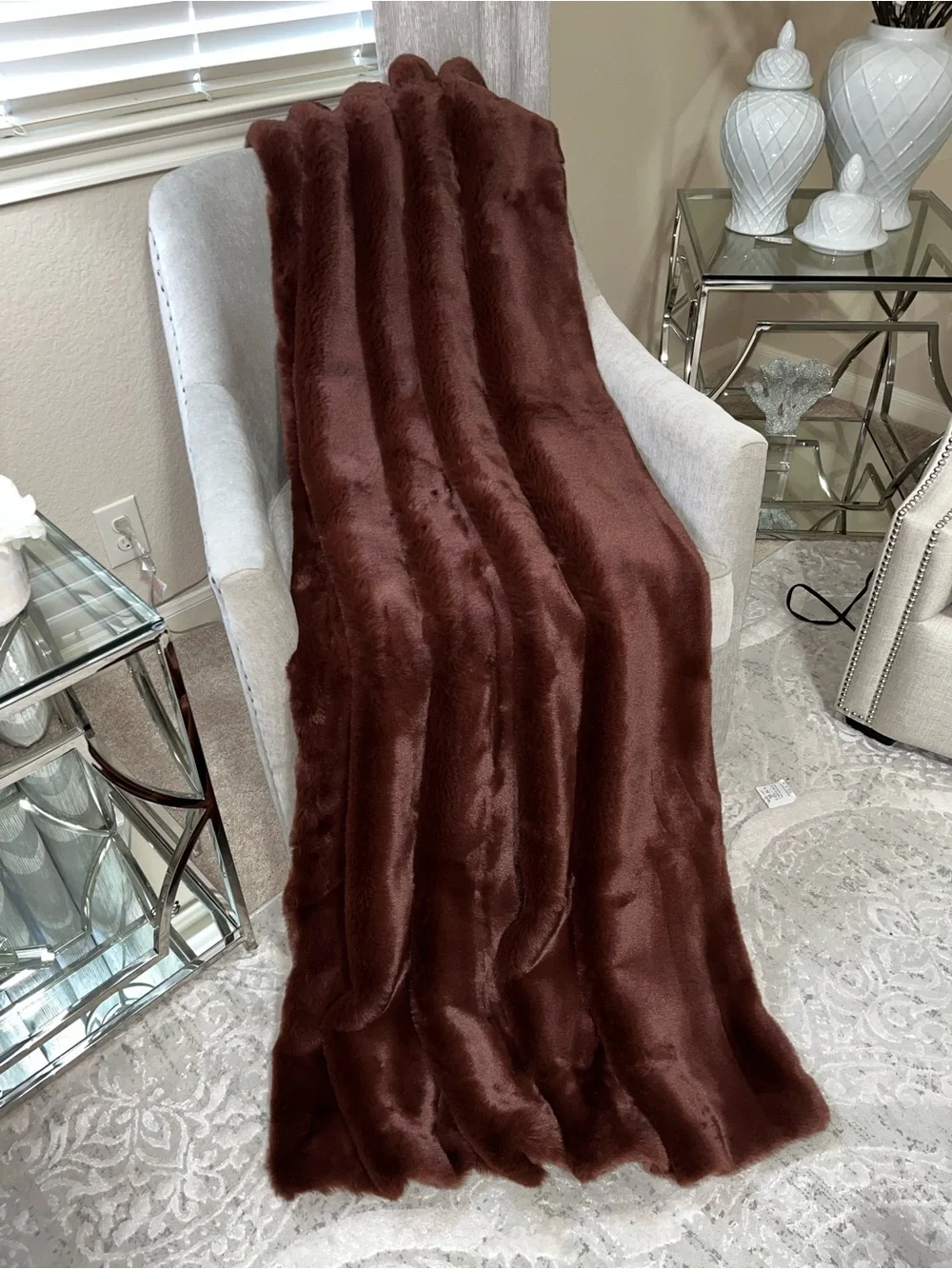 1-NWT RACHEL ROY RUM RABBIT FAUX FUR LUXURY THROW BLANKET
